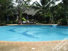 Palm Island Resort Swiming pool