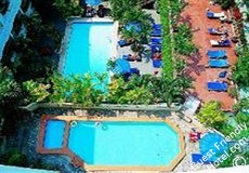 Sunshine Hotel Residences Swimming pool